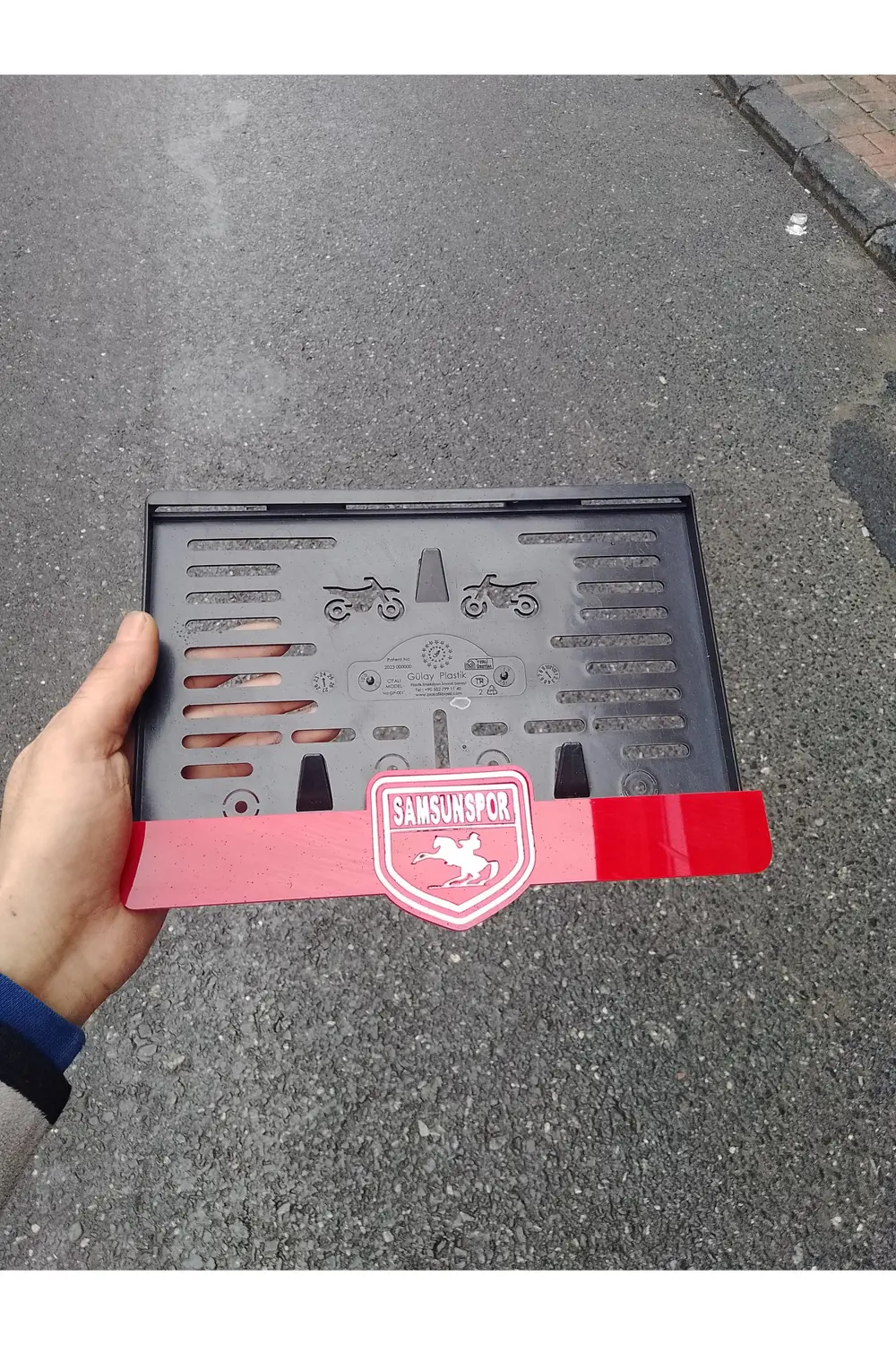 Motor Pleksi Plakalık