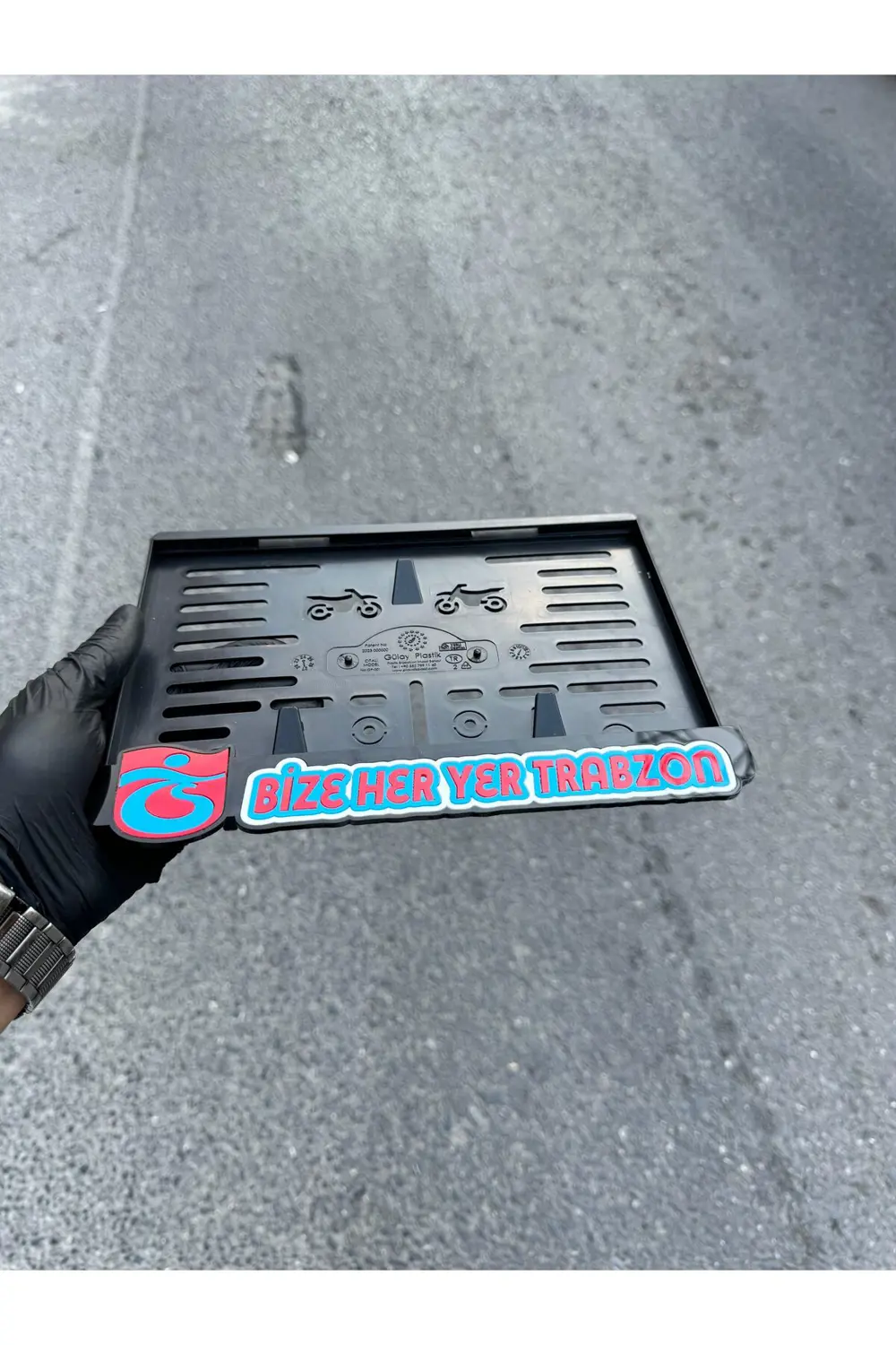 Motor Pleksi Plakalık