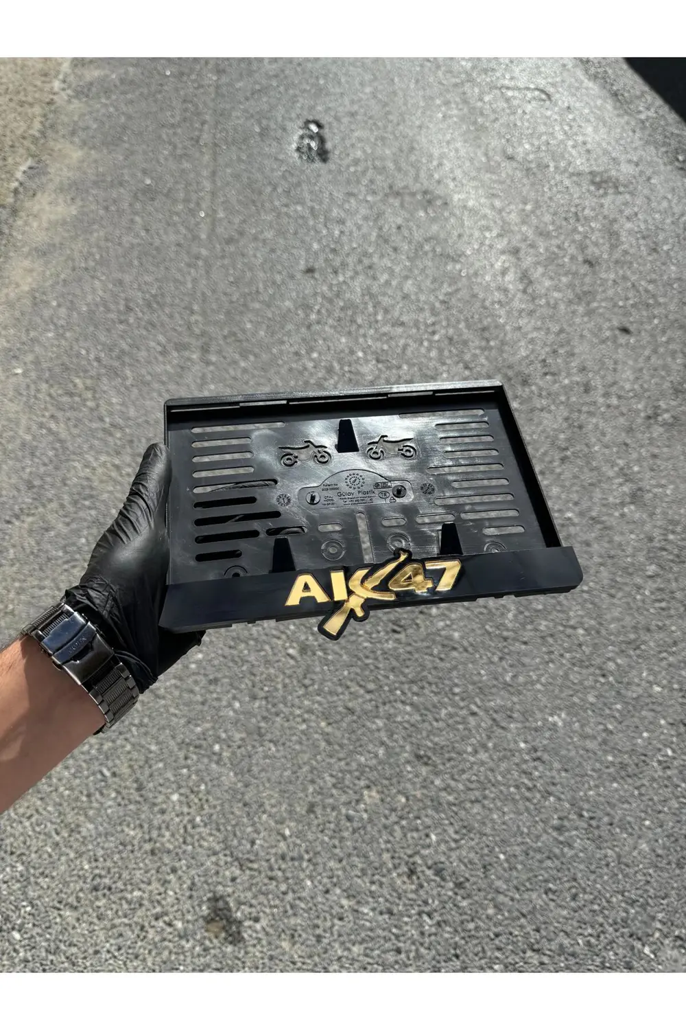 Motor Pleksi? Plakalık