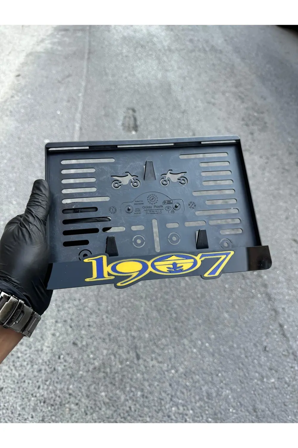 Motor Pleksi Plakalık
