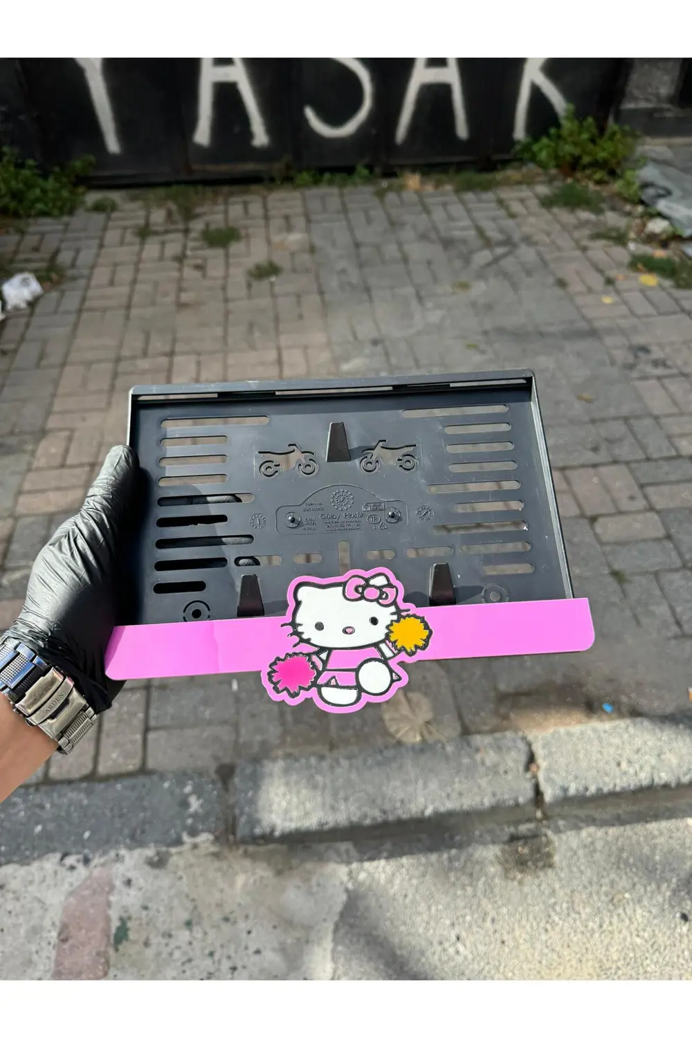 Motor Pleksi Plakalık