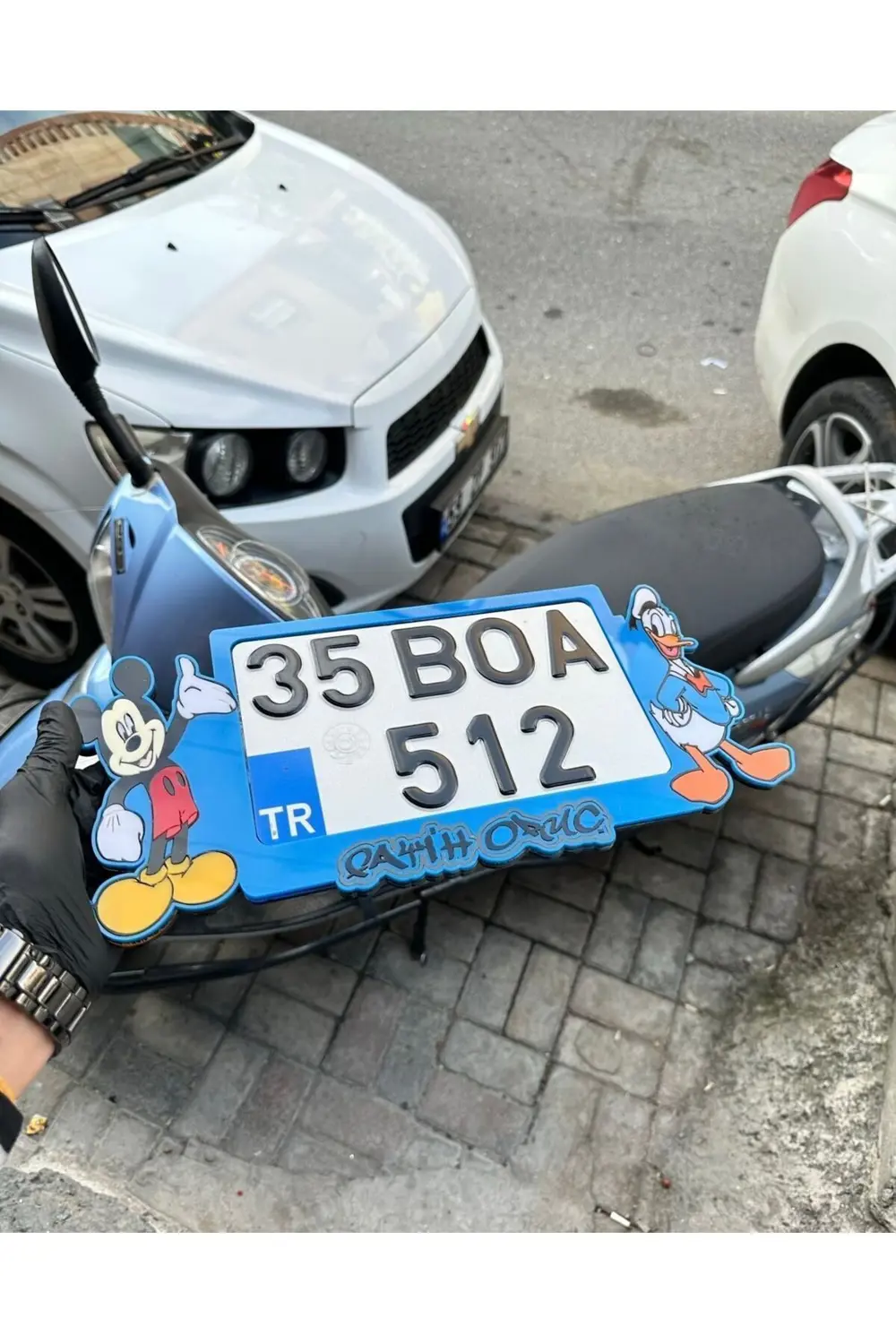 Motor Pleksi Plakalık
