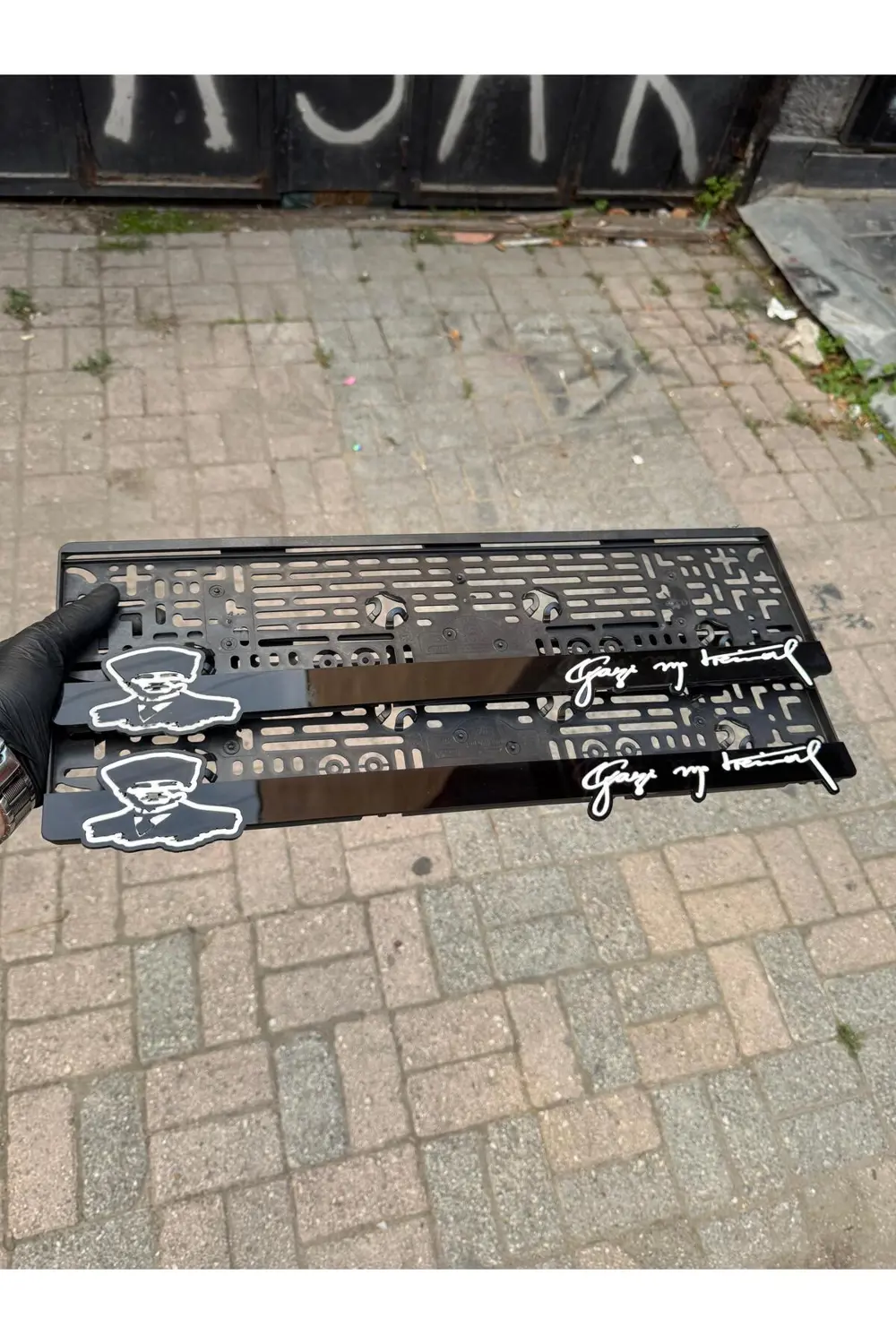 Motor Pleksi Plakalık