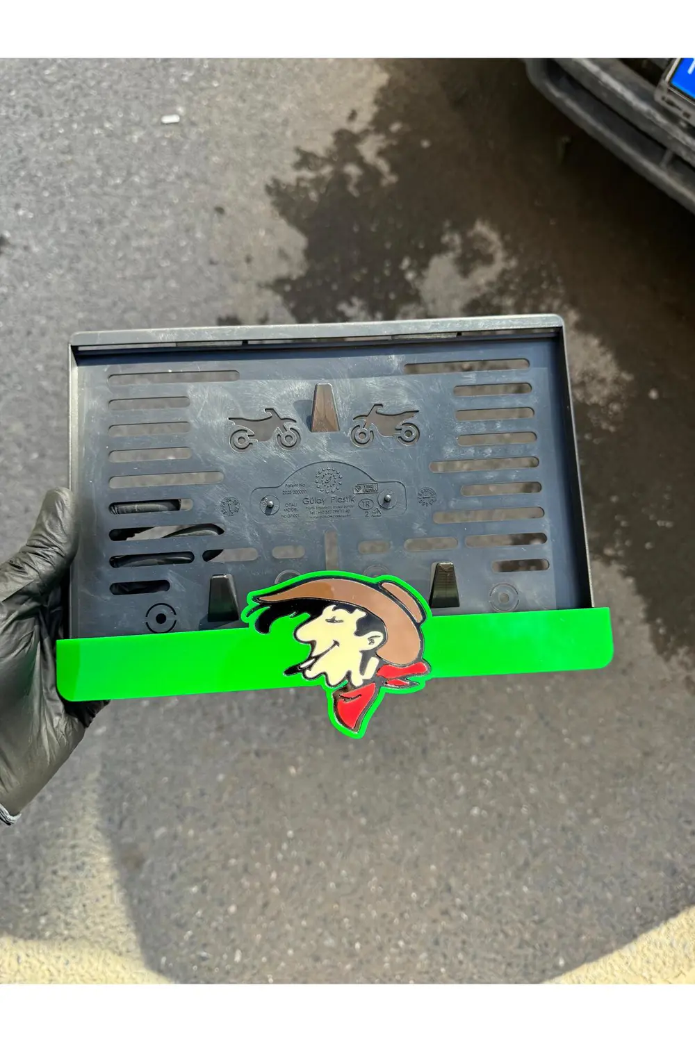 Motor Pleksi Plakalık
