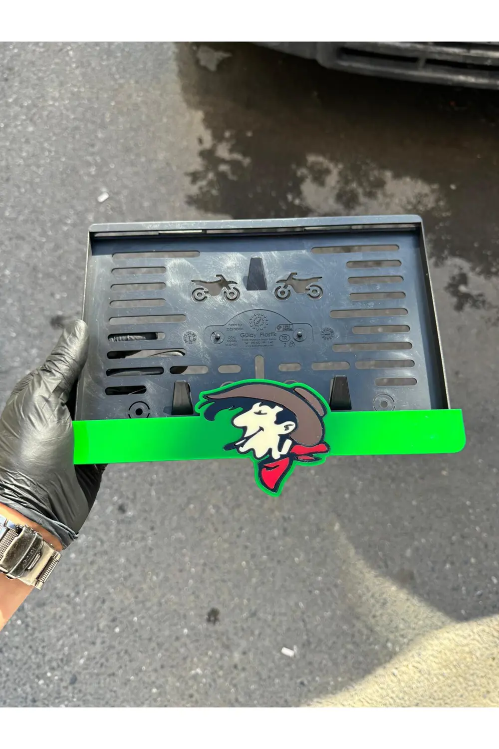 Motor Pleksi Plakalık