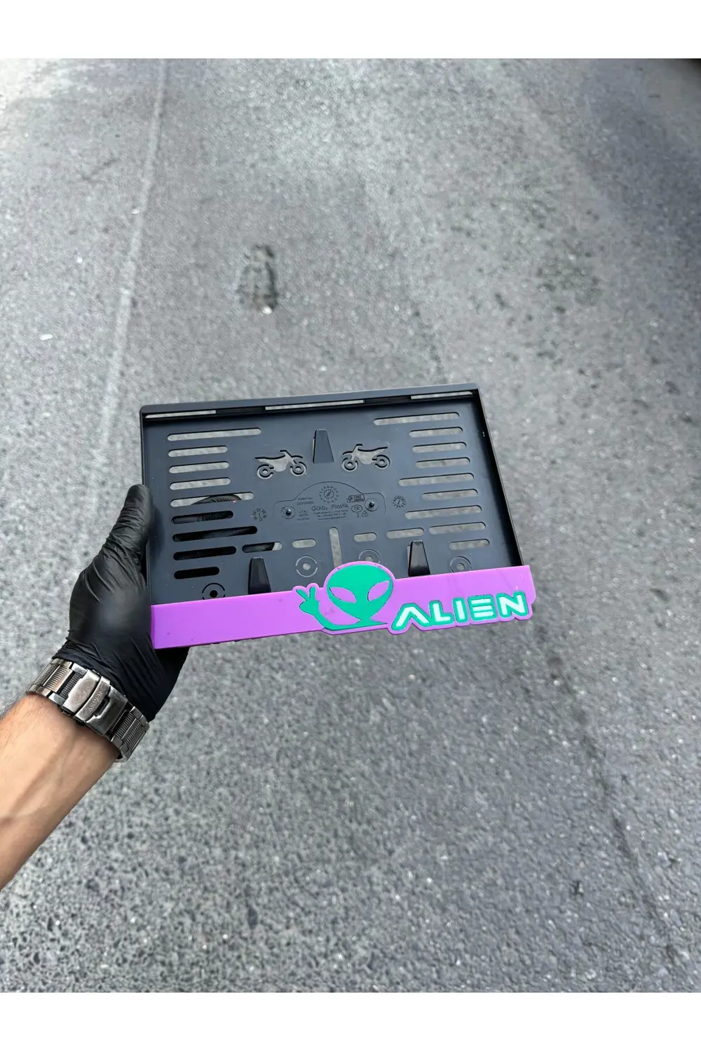 Motor Pleksi Plakalık