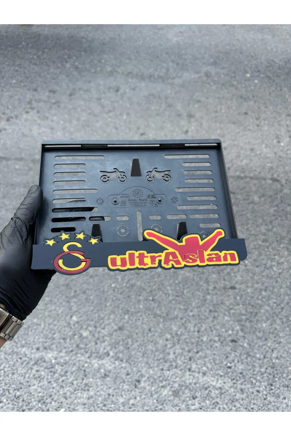 Motor Pleksi Plakalık