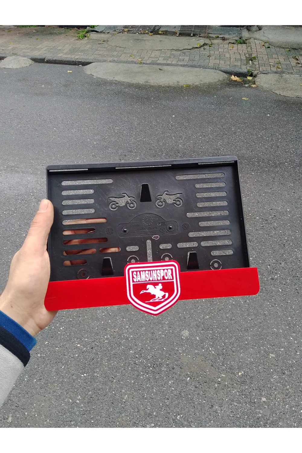 Motor Pleksi Plakalık