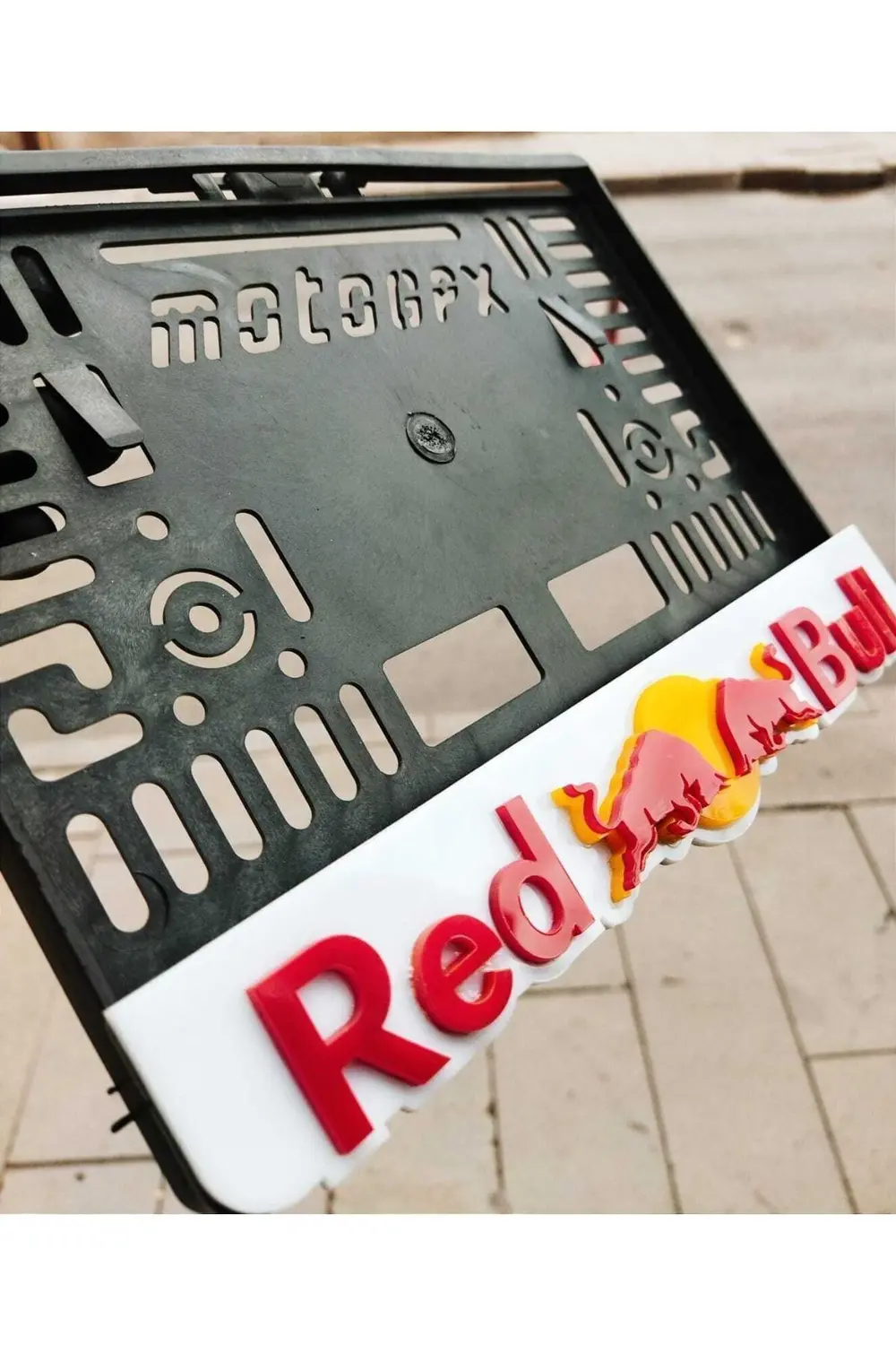 Motor Uyumlu Plakalık Red Bull Takmatik Pleksi 3d Kabartma Lazer 