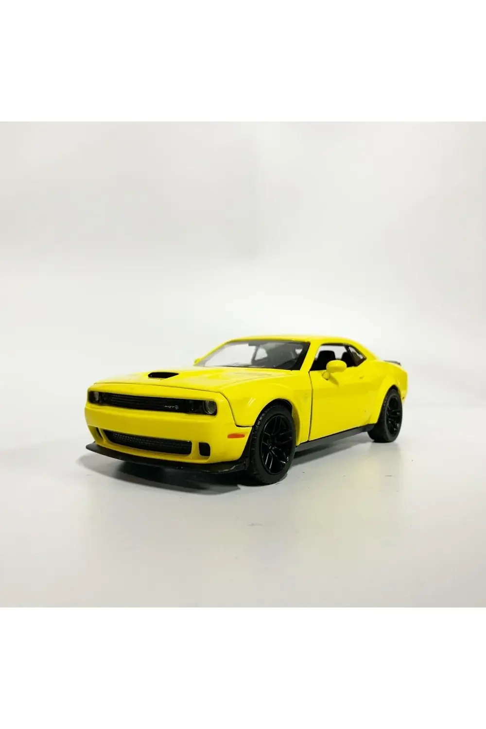 Motormax 1/24 Dodge Challenger 2018 Hellcat