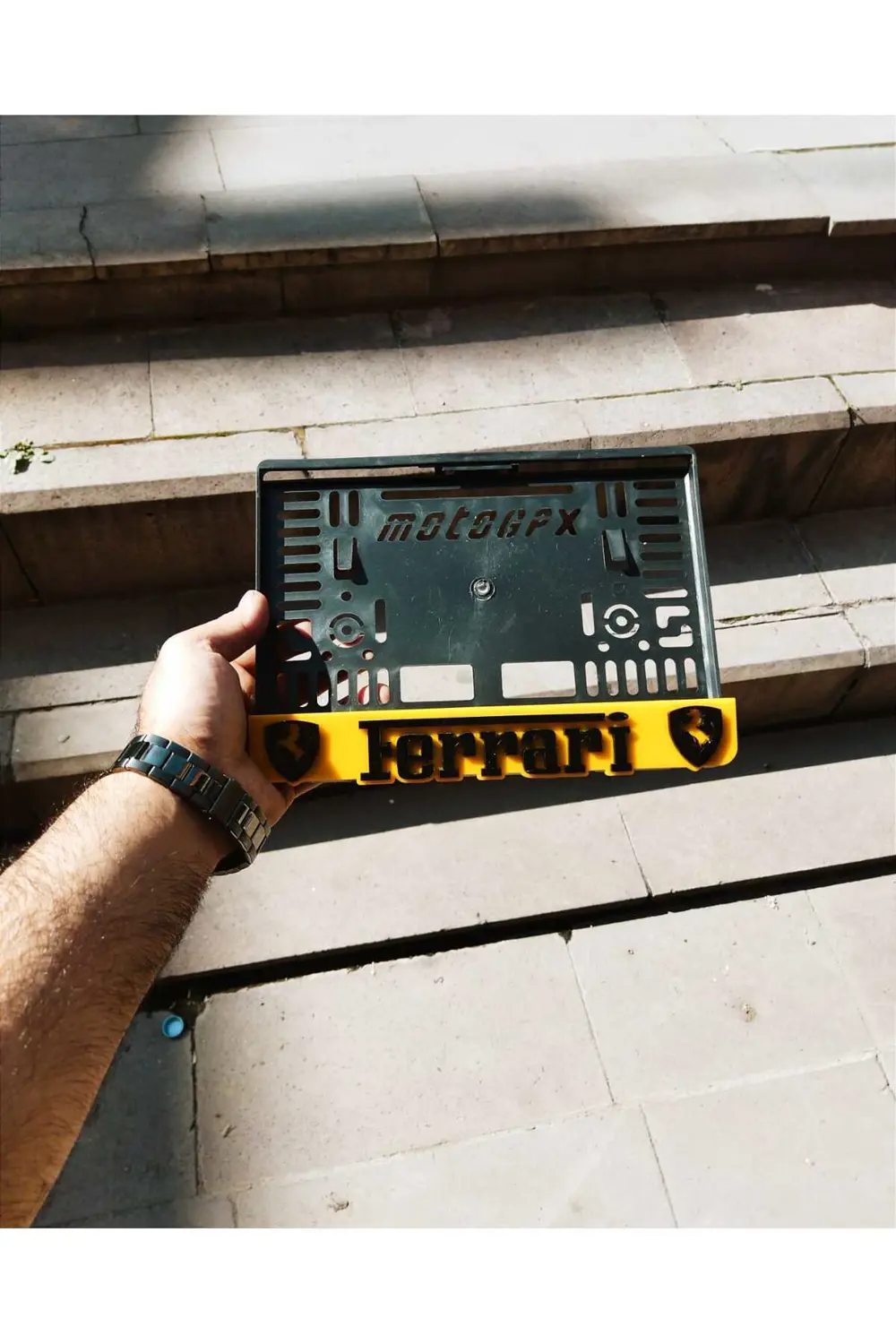 Motorsiklet Plakalık Ferrari Lazer Kesim Pleksi plakalık | kişiye