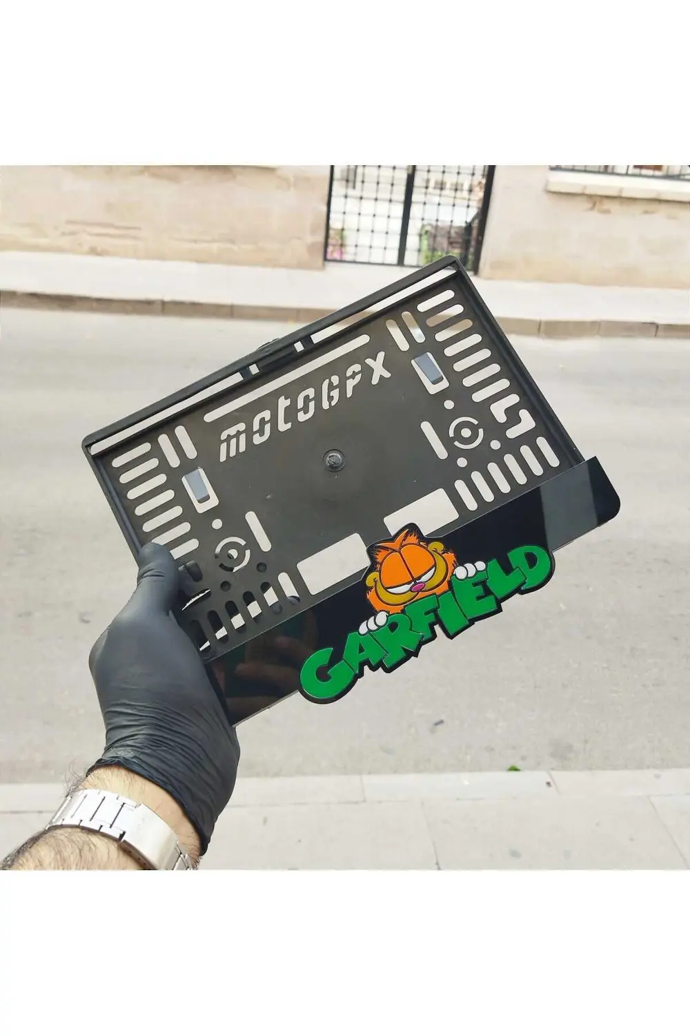 MOTORSİKLET PLAKALIK GARFIELD LAZER KESİM PLEKSİ