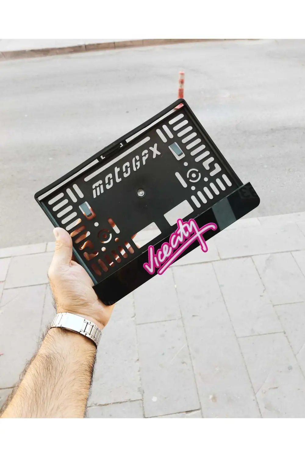 MOTORSİKLET PLAKALIK LAZER KESİM PLEKSİ