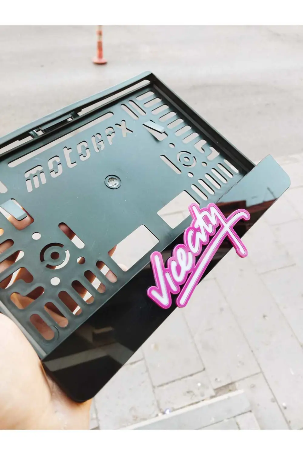 MOTORSİKLET PLAKALIK LAZER KESİM PLEKSİ