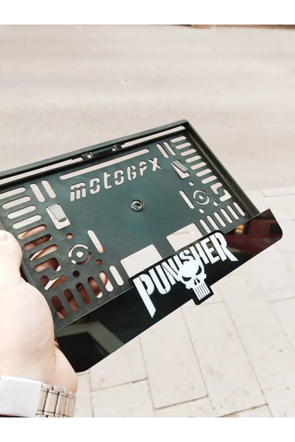 MOTORSİKLET PLAKALIK LAZER KESİM PLEKSİ