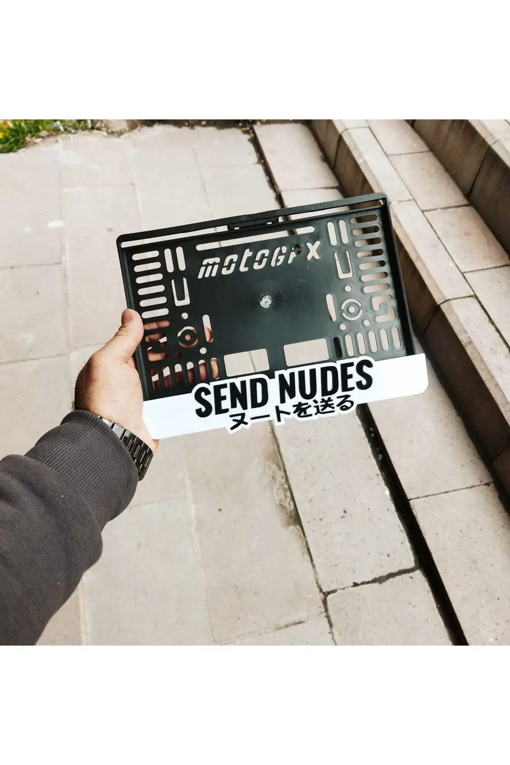 Motorsiklet Plakalık SEND NUDES Lazer Kesim Pleksi | Isimli Plaka