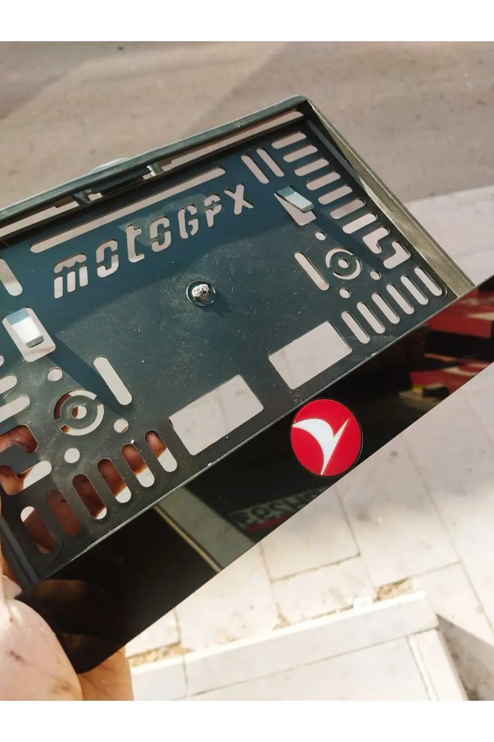 MOTORSİKLET PLAKALIK TURKISH AIRLINES LOGOLU LAZER KESİM PLEKSİ