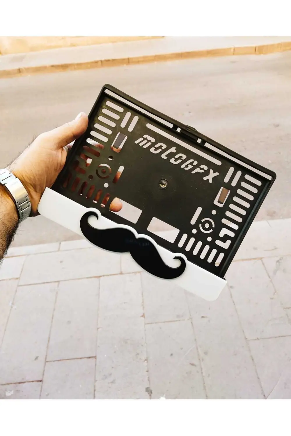 Motorsiklet  Uyumlu Plakalık Bıyık Model Lazer Kesim Pleksi 3d Ka