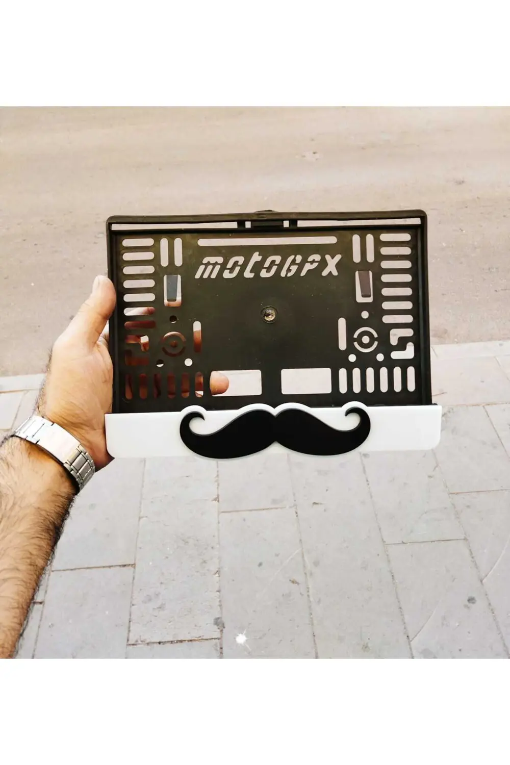 Motorsiklet  Uyumlu Plakalık Bıyık Model Lazer Kesim Pleksi 3d Ka