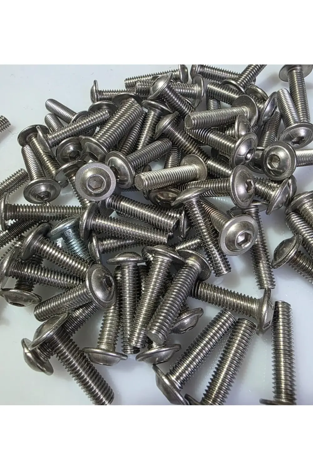 Motosiklet Camı Vida seti 5×2.5cm (1 Adet) BİR ADET Krom Renkli