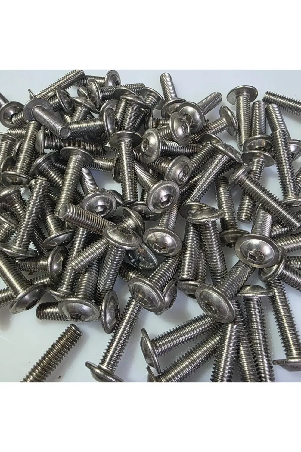 Motosiklet Camı Vida seti 6×2.5cm (25 Adet) YİRMİBEŞ ADET Krom Re