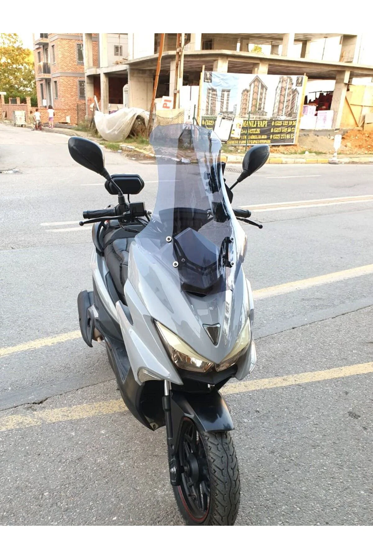Mtx 125 Ön Cam 2022-2026 Model 65cm Füme Renkli 4mm ORTA BOYLU