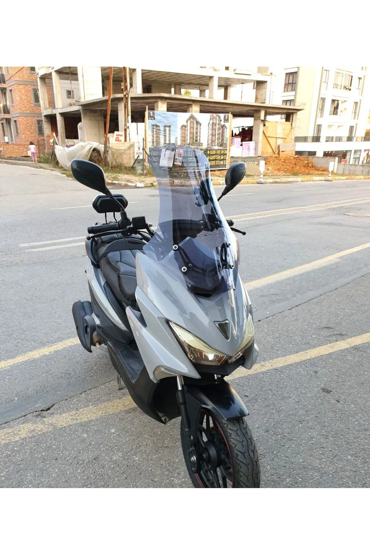Mtx 125 Ön Cam 2022-2026 Model 65cm Füme Renkli 4mm ORTA BOYLU