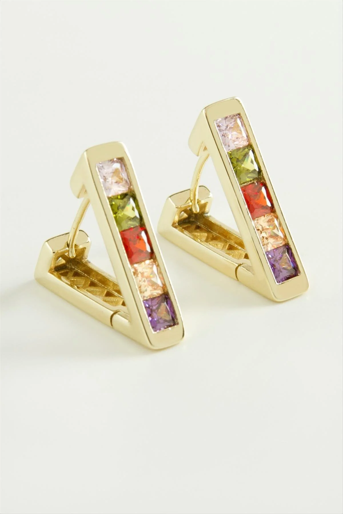 MTXDPN Xuping Üçgen Zirkon Taşlı Lüks (152047) Çelik Küpe-Sarı