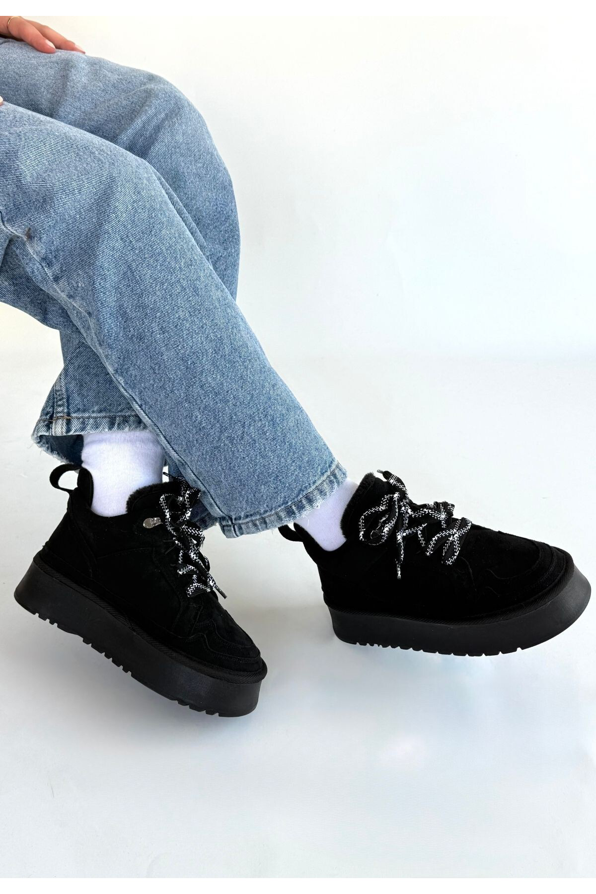 Muden Siyah Süet Bağcıklı Bot - Lisinya