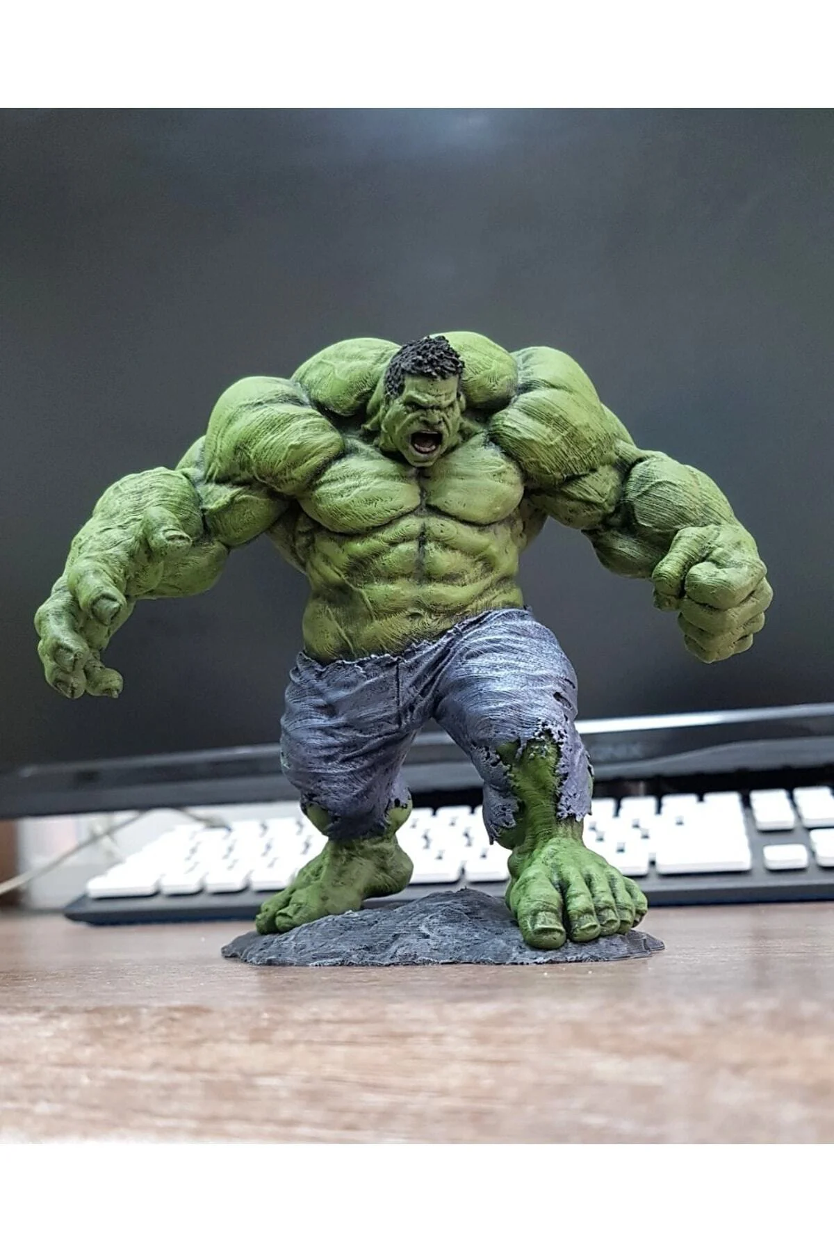 Muhteşem Devasa Hulk Boyalı Figür 25 Cm (dev Boy)