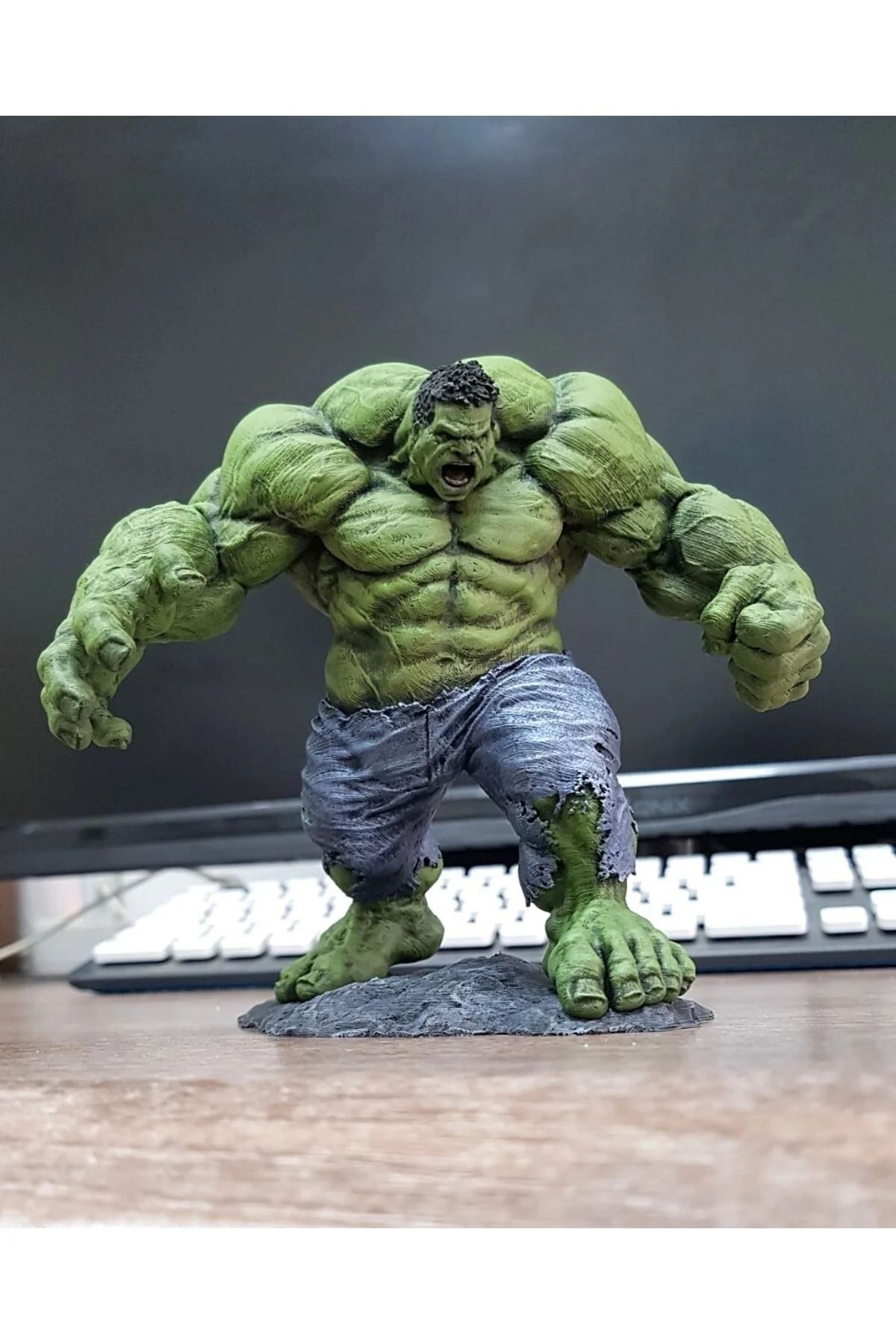 Muhteşem Devasa Hulk Boyalı Figür 25 Cm (dev Boy)