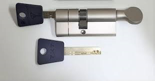 Mul-T-Lock 7x7 Mandallı Tuzaklı Barel 3 Anahtarlı 69Mm