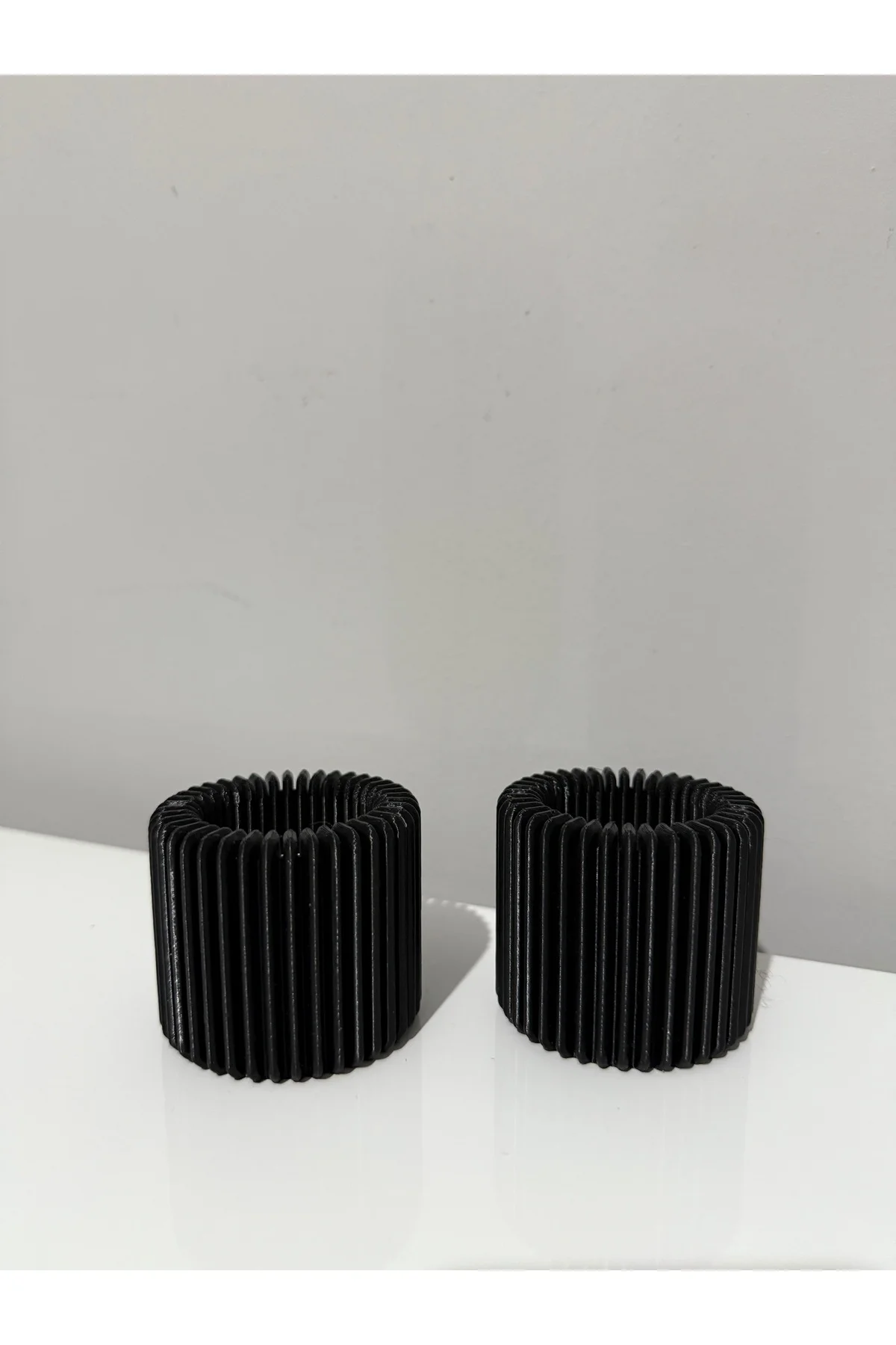 Mumluk özel tasarım beyaz renk carbon fiber malzeme dekoratif obj