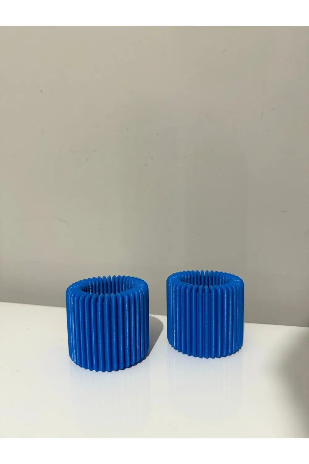 Mumluk özel tasarım mavi renk carbon fiber malzeme dekoratif obje