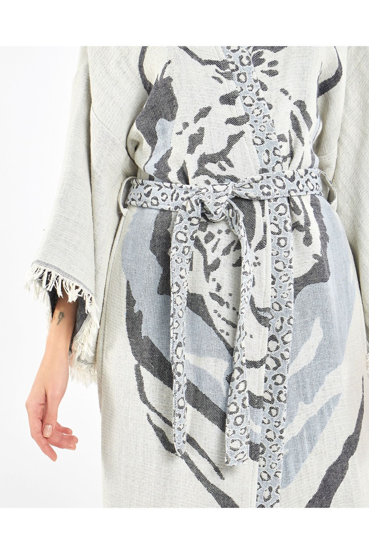 Müslin Kimono %100 Pamuklu Jakarlı Kaplan Desenli Bornoz Kaftan S