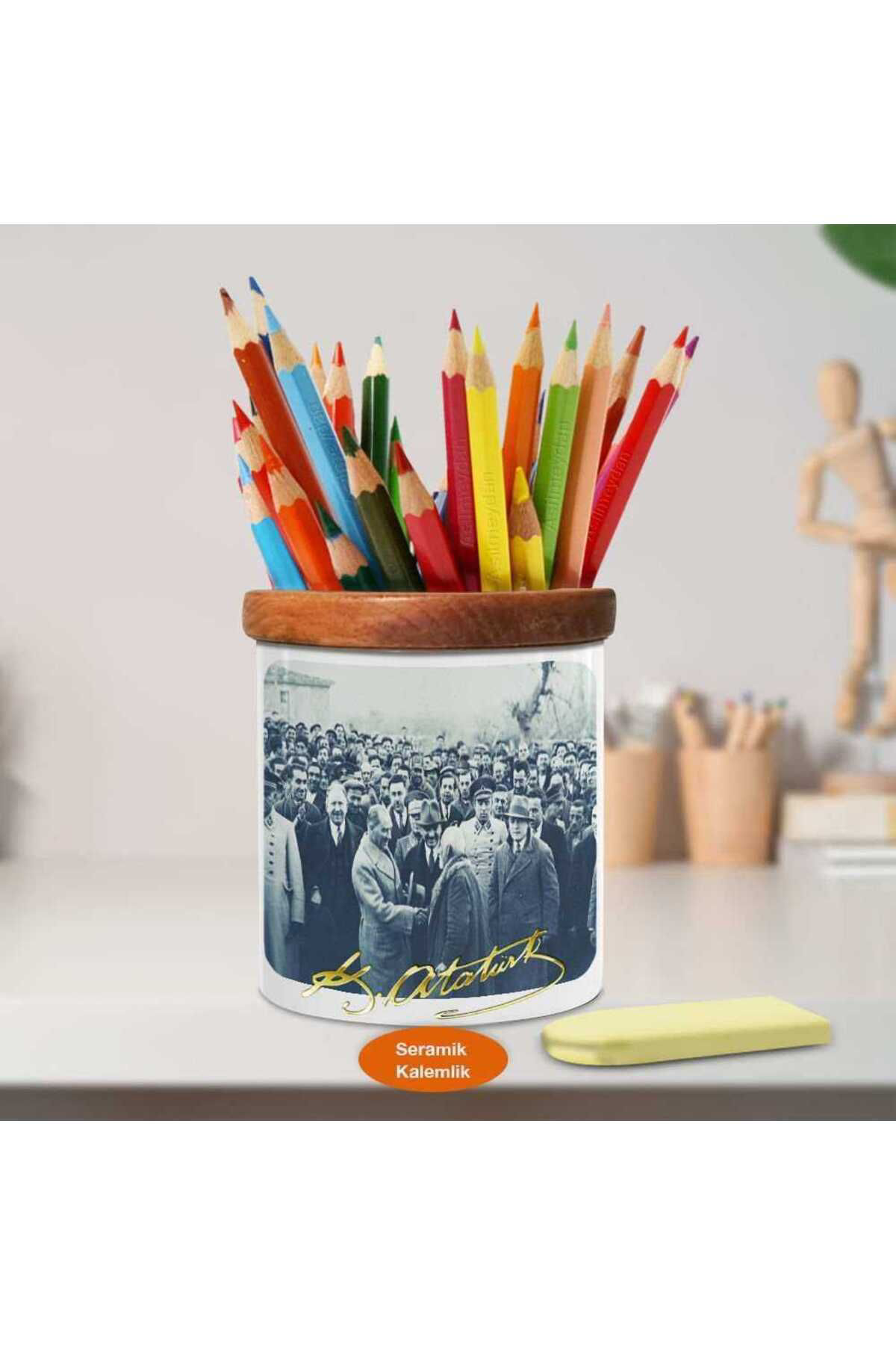 Asilmeydan Mustafa Kemal Atatürk Ahşap Seramik Kalemlik-S375