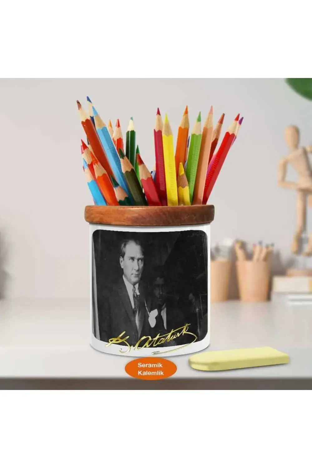 Mustafa Kemal Atatürk Portre Ahşap Seramik Kalemlik -s301