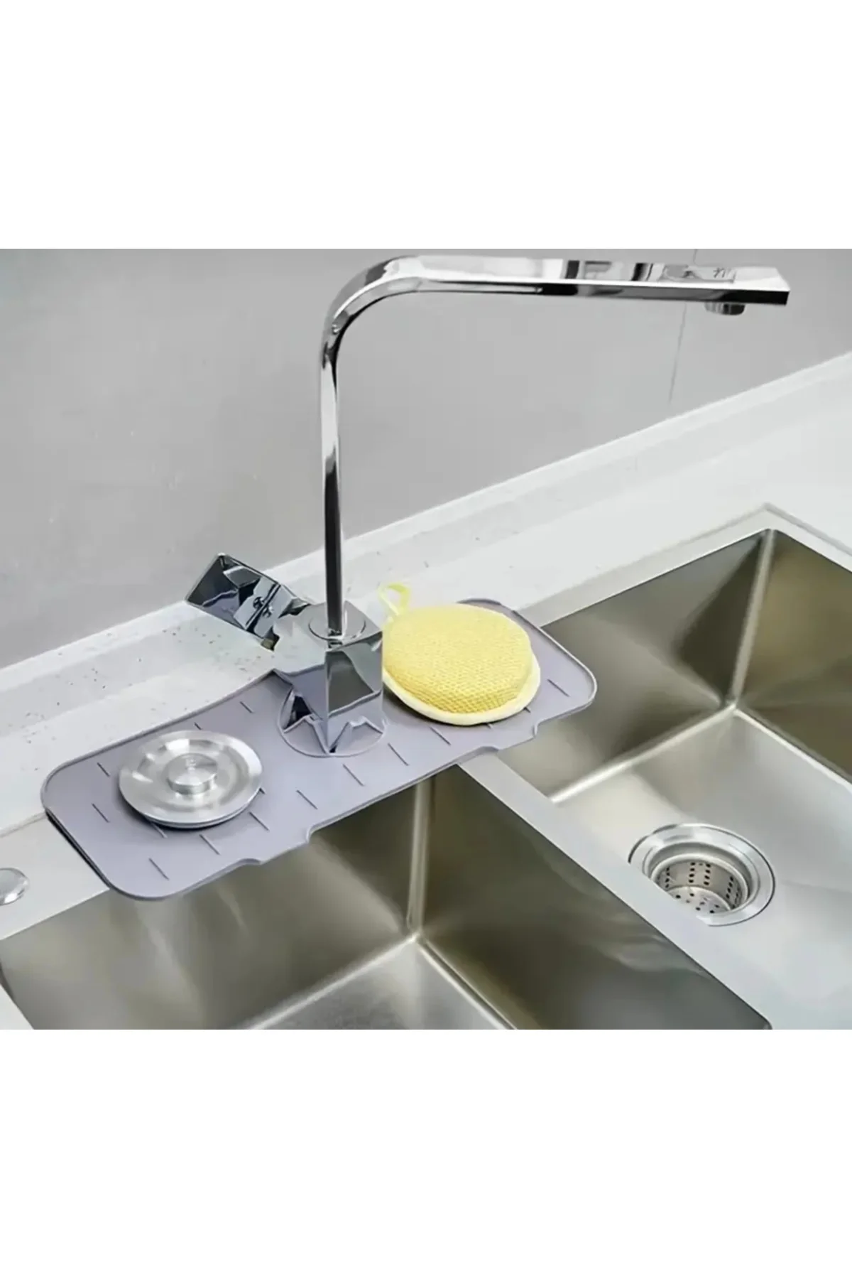 Mutfak ve Banyo İçin Musluk ve Batarya Matı Su Tutucu