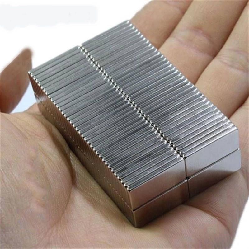 N35 20x10x2 Mm Neodyum Mıknatıs 250 Adet, Köşeli, Nikel Kaplamalı