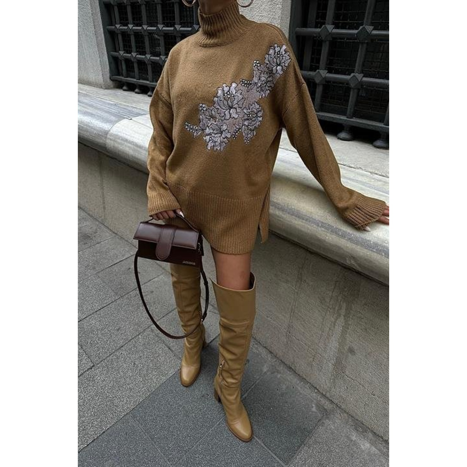 Nakış Detaylı Lucky Life Kadın Triko Kazak