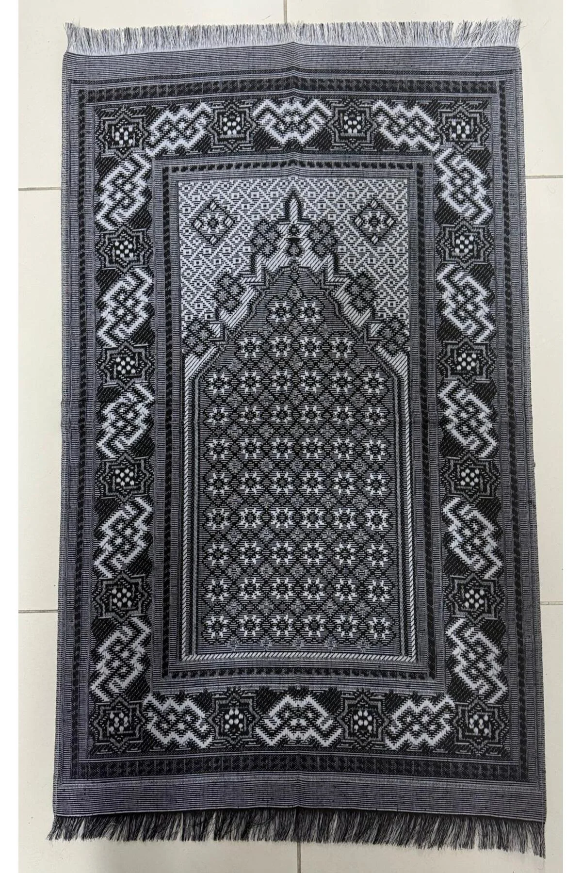 NAMAZ ÖĞRETEN SESLİ SECCADE (KIRMIZI NAMAZ ÖĞRETEN CİHAZ NAMAZ HO