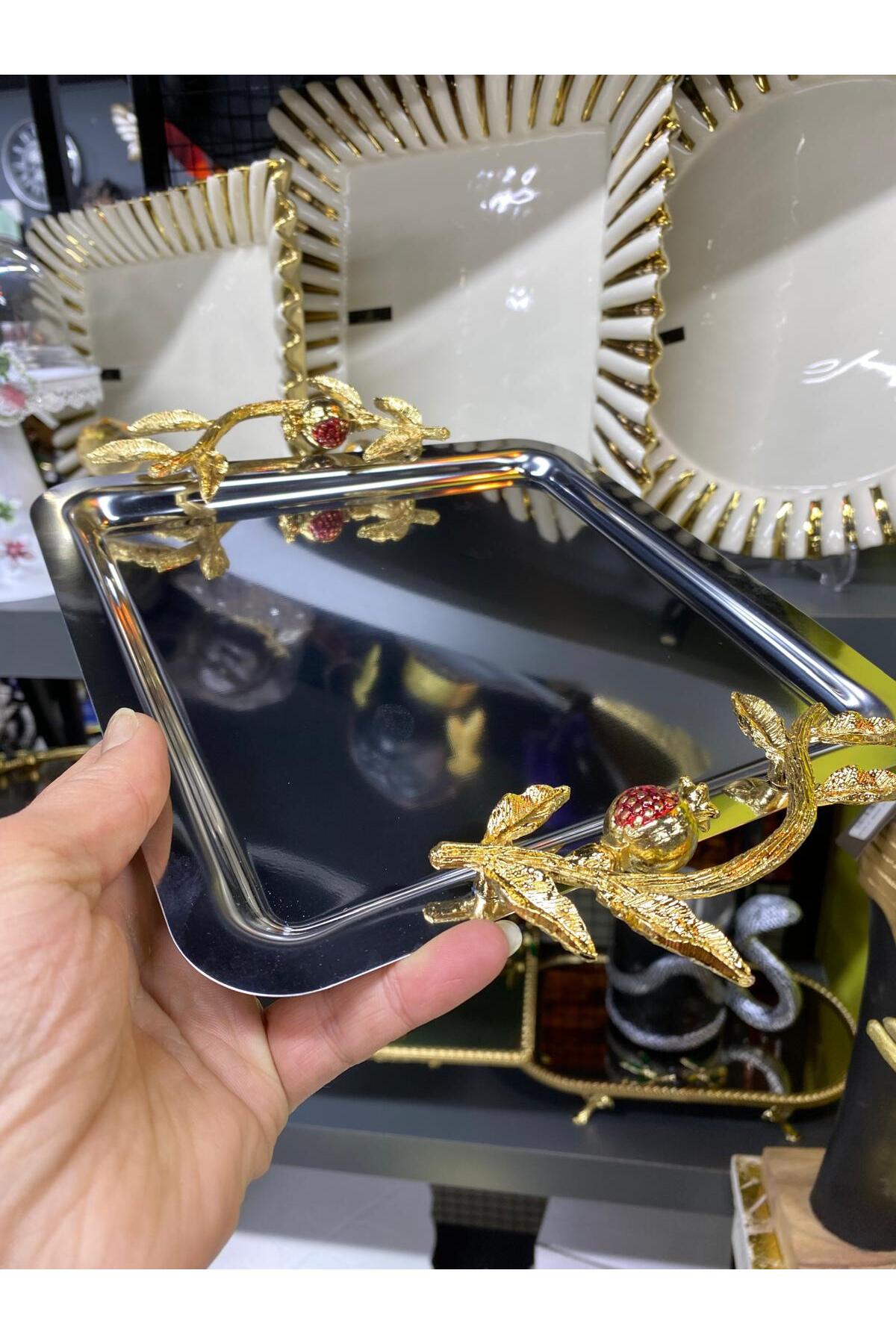 Elif Aksesuar Narlı Metal Kare Kahve Sunum Tepsisi