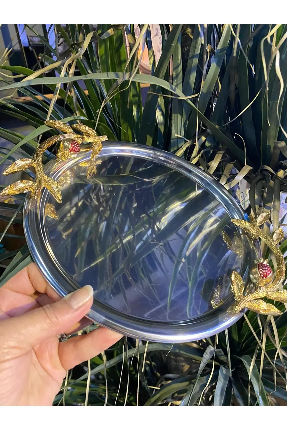 Narlı Metal Yuvarlak Sunum Tepsisi