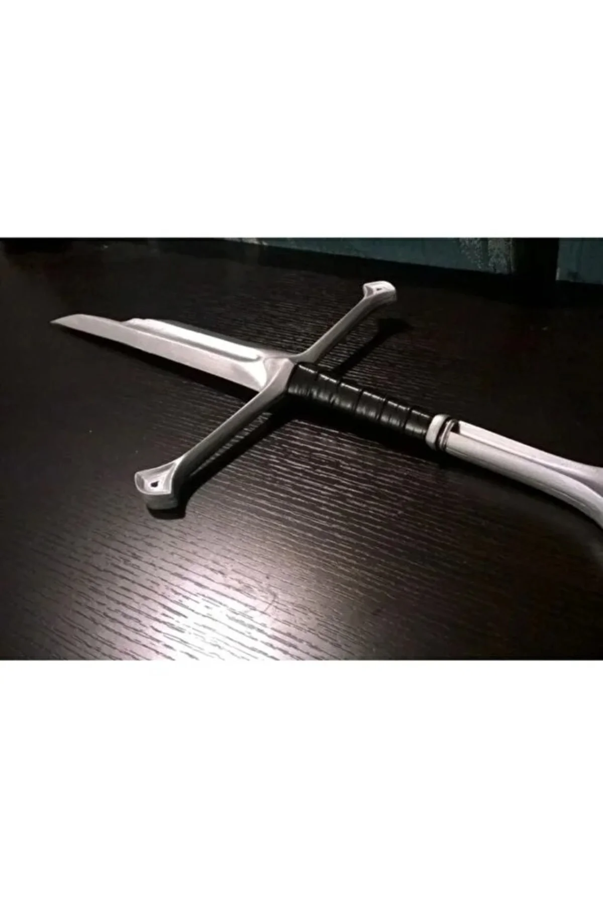 Narsil Isildur'un Kırılan Kılıcı 55 Cm (büyük Boy)
