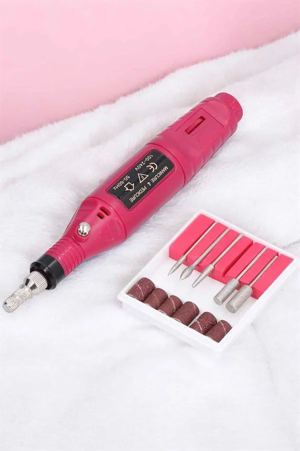 Nasır Temizleyici Manikür Pedikür Seti Elektrikli USB Girişli Nasır Temizleyici Manikür Pedikür Seti Elektrikli USB Girişli