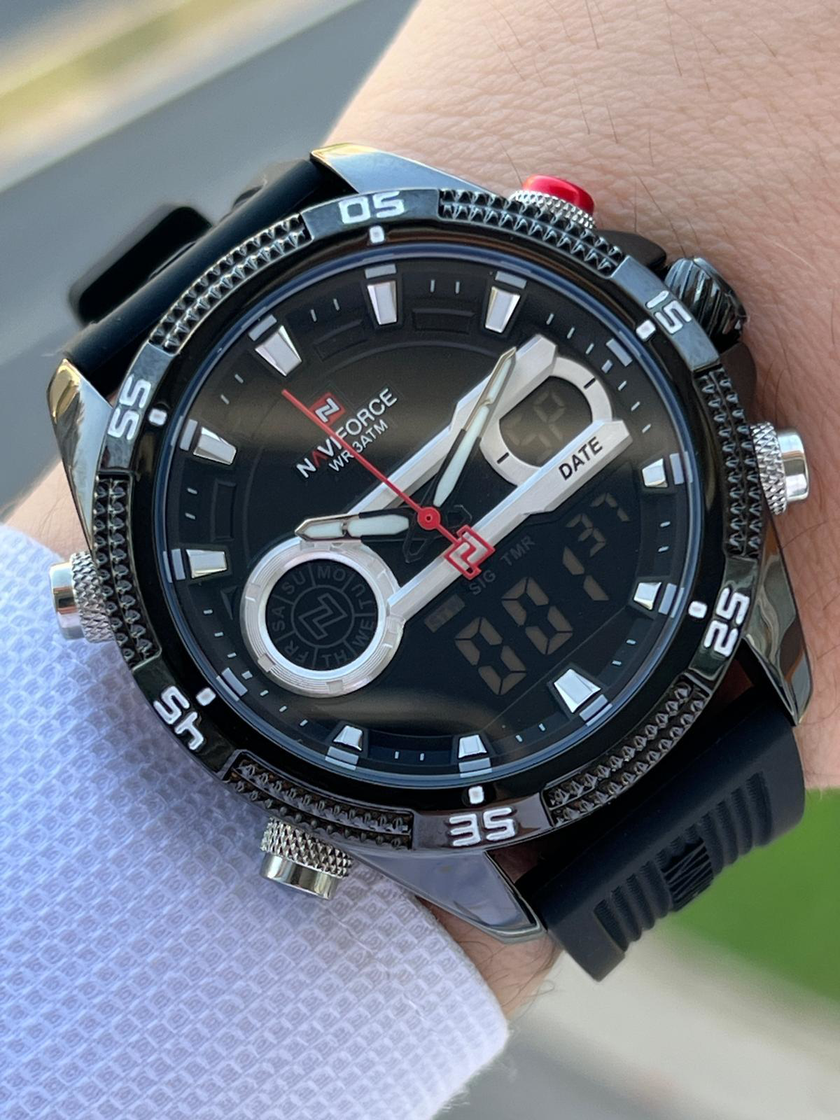 Naviforce Silikon Kordon İyon Kaplama Kasa Dijital&Analog Çift Ka