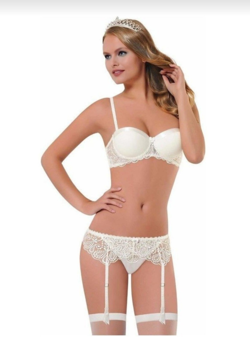 NBB 4526 STRAPLES JARTIYER TAKIM