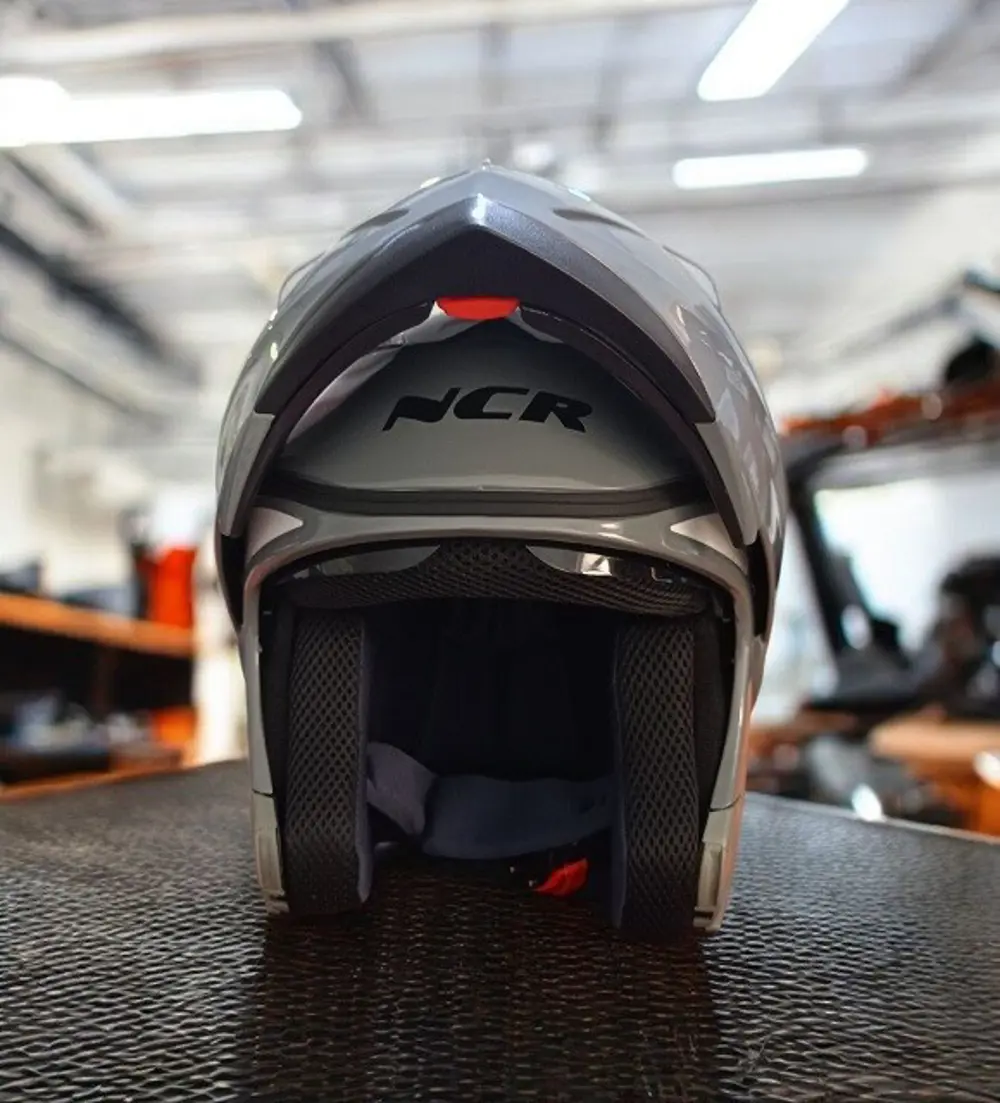 NCR-158 ÇENE AÇILIR GÖZLÜKLÜ E-CE BELGELİ KASK COOL GRİ