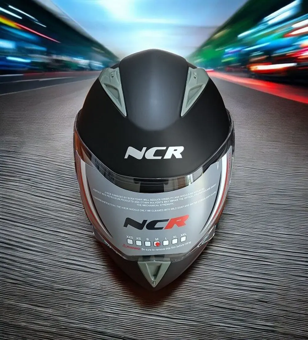 NCR-158 ÇENE AÇILIR GÖZLÜKLÜ E-CE BELGELİ KASK MAT SİYAH