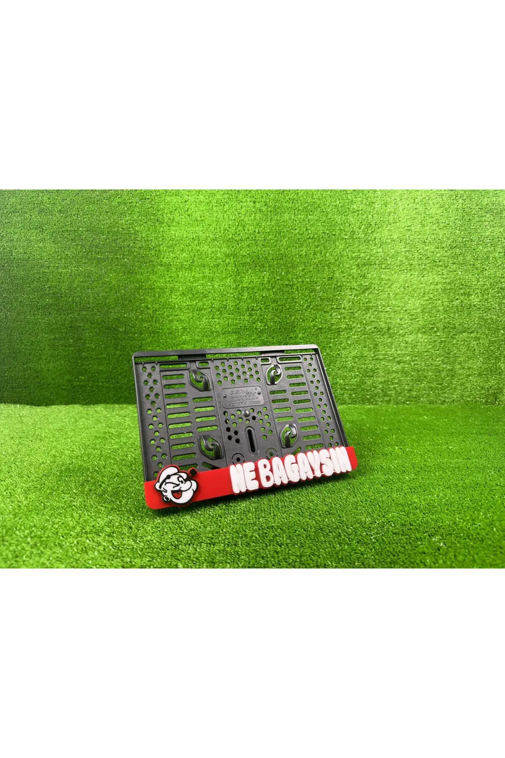 Ne Bagaysın Kırmızı 3d Kabrtmalı Pleksi Motor Plakalığı